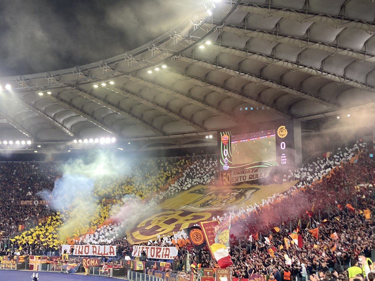 Imagem de referência relacionada a Associazione Sportiva Roma, item descrito como uma referência catalogada na área de esportes