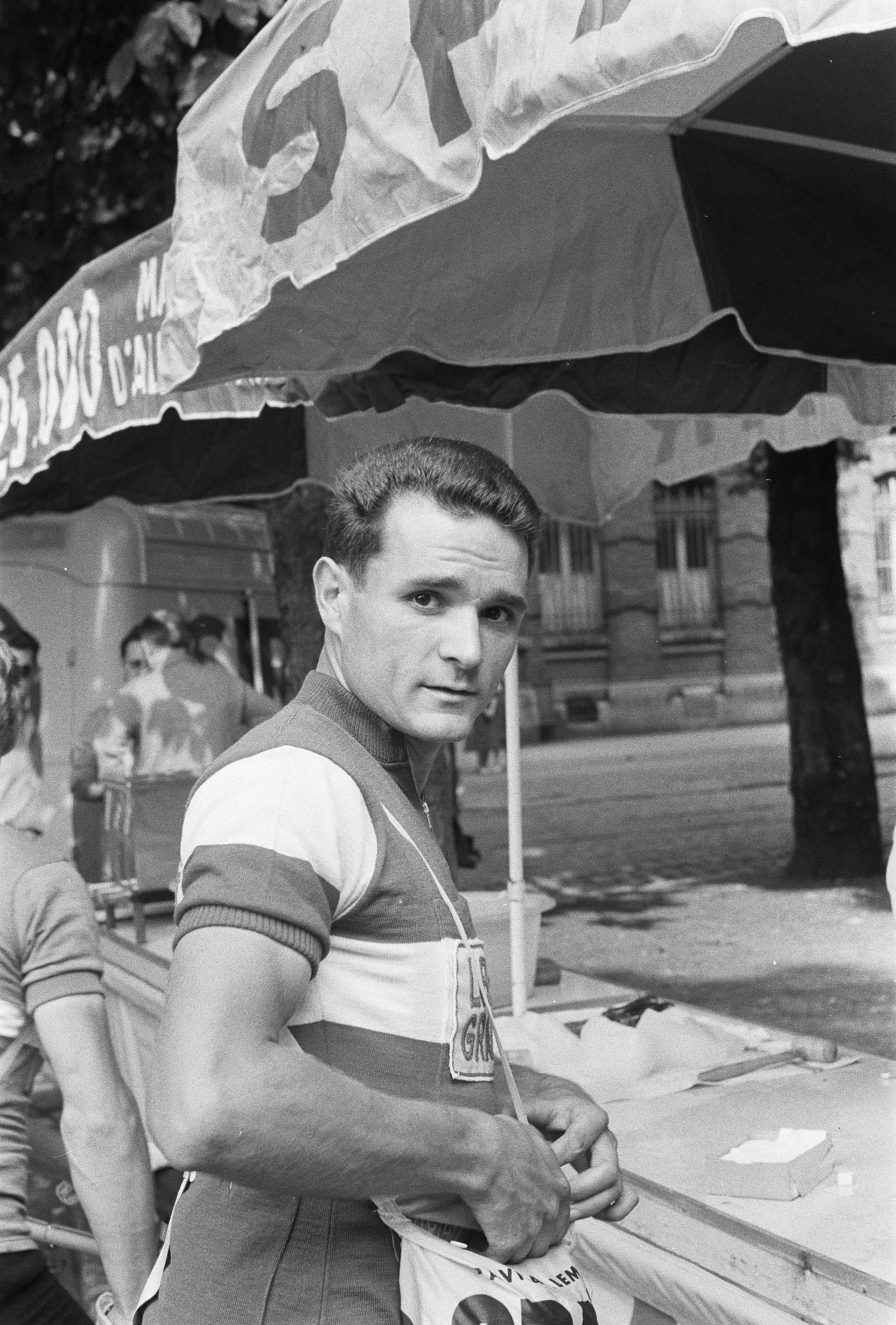 Imagem de referência de Henri Anglade, descrito nos dados abertos como ciclista francês