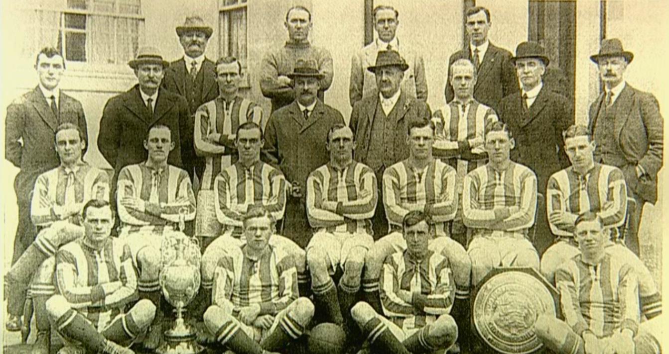 Imagem de referência de West Bromwich Albion Football Club, descrito nos dados abertos como clube de futebol da Inglaterra