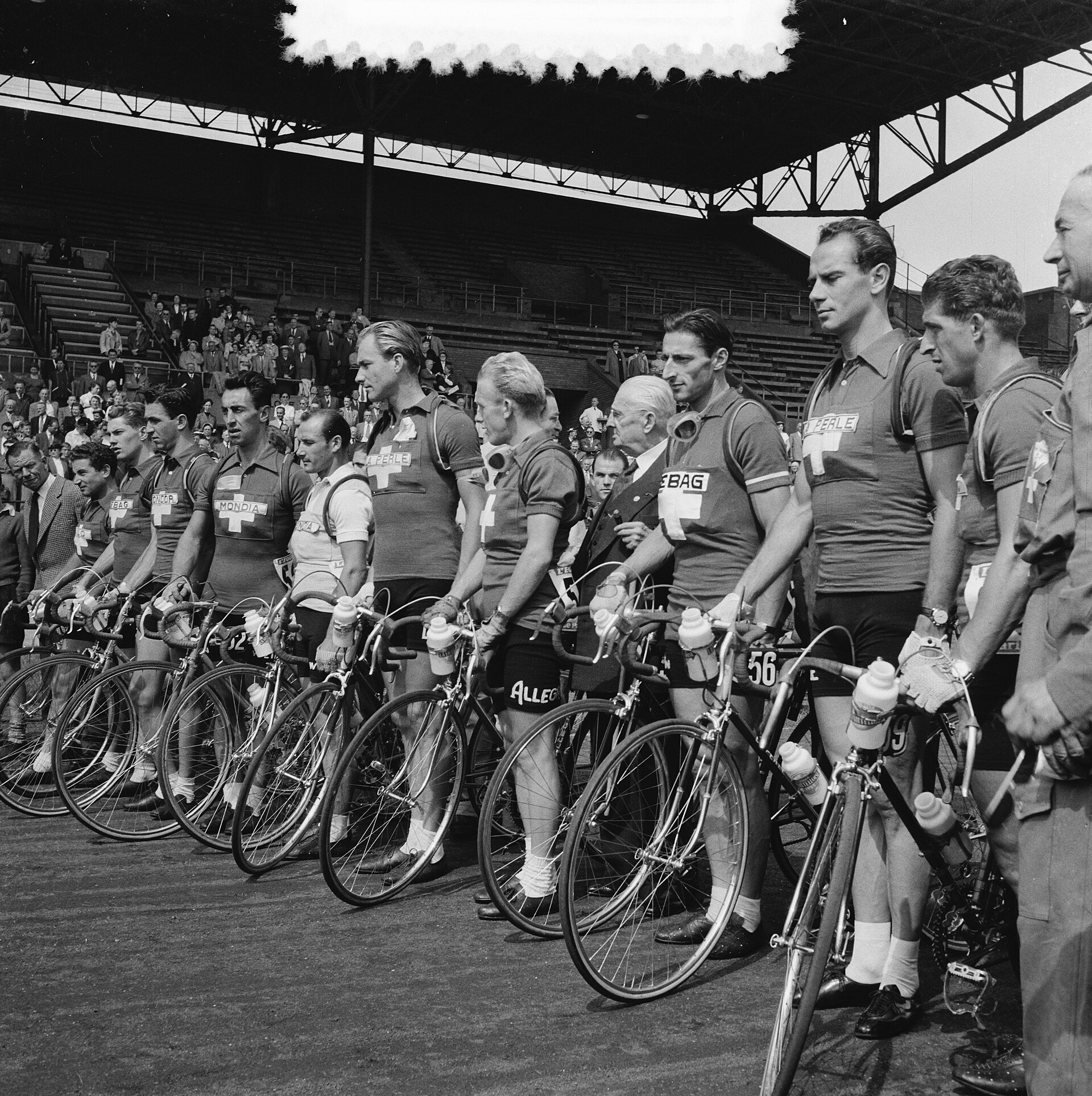 Imagem de referência de Ferdi Kübler, descrito nos dados abertos como ciclista suíço