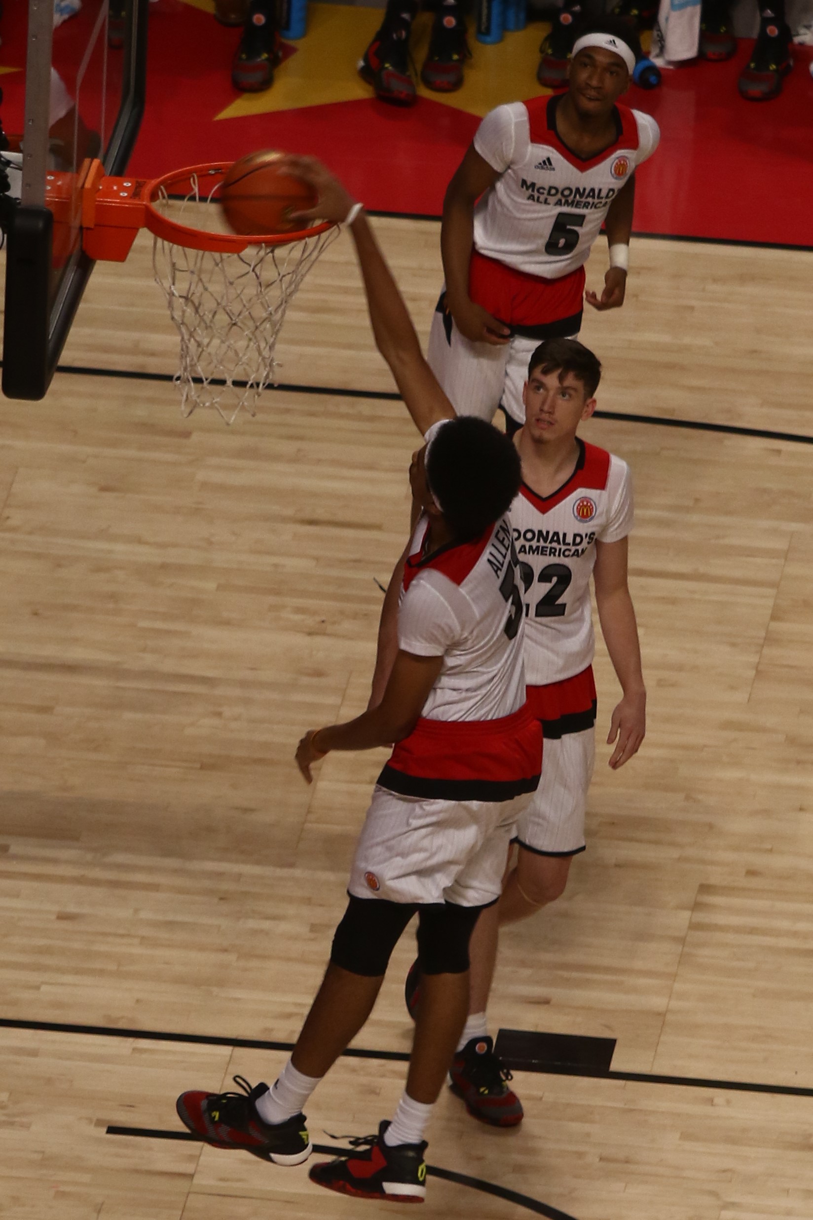 Imagem de referência de Malik Monk, descrito nos dados abertos como basquetebolista estadunidense