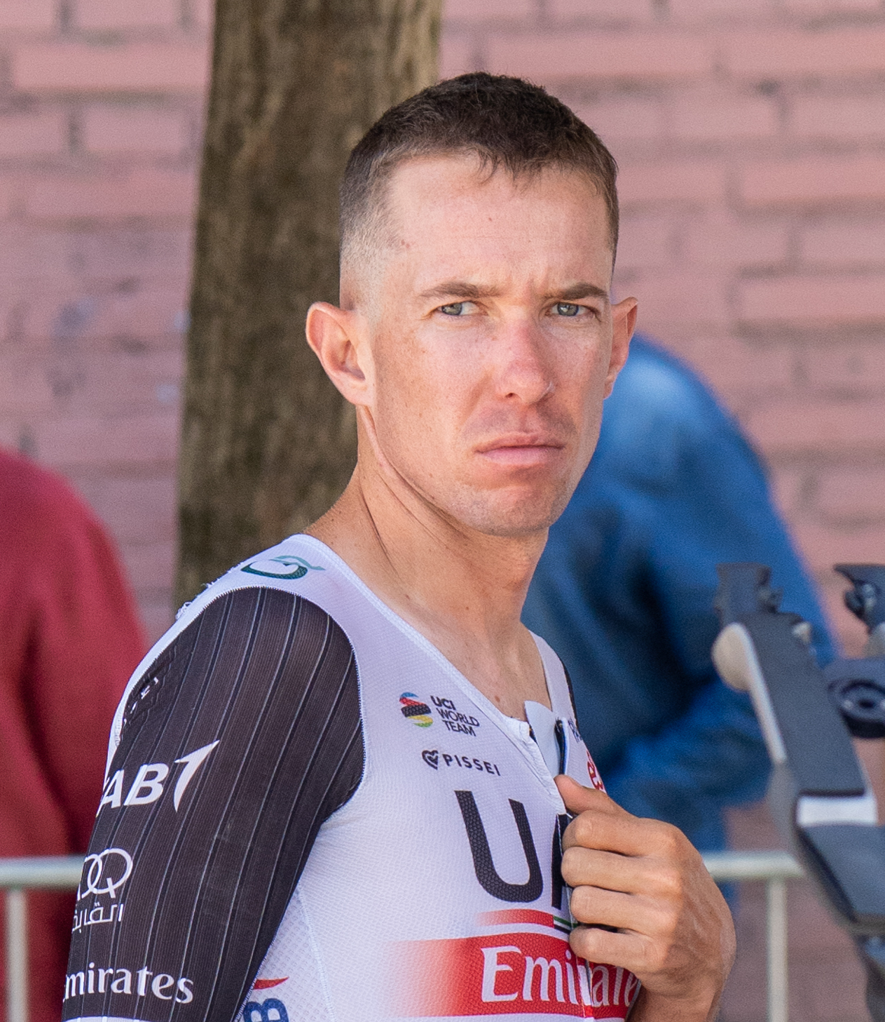 Imagem de referência de Domen Novak, descrito nos dados abertos como ciclista esloveno