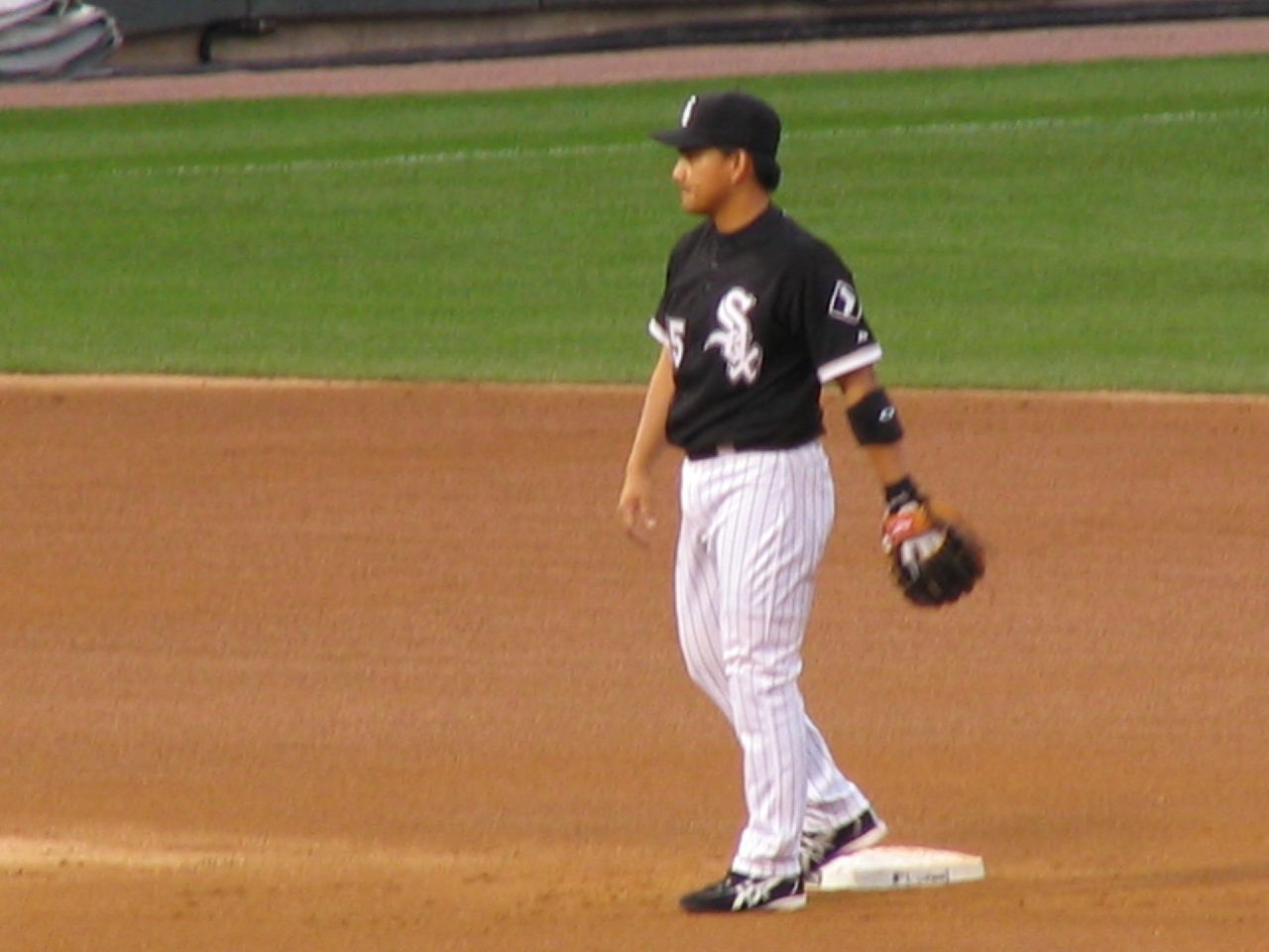 Imagem de referência de Tadahito Iguchi, descrito nos dados abertos como jogador japonês de beisebol