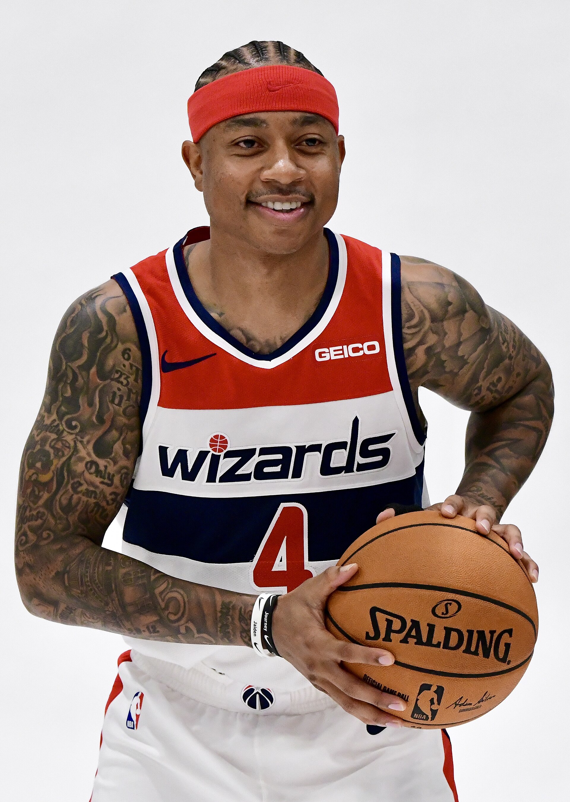 Imagem de referência de Isaiah Thomas, descrito nos dados abertos como basquetebolista norte-americano