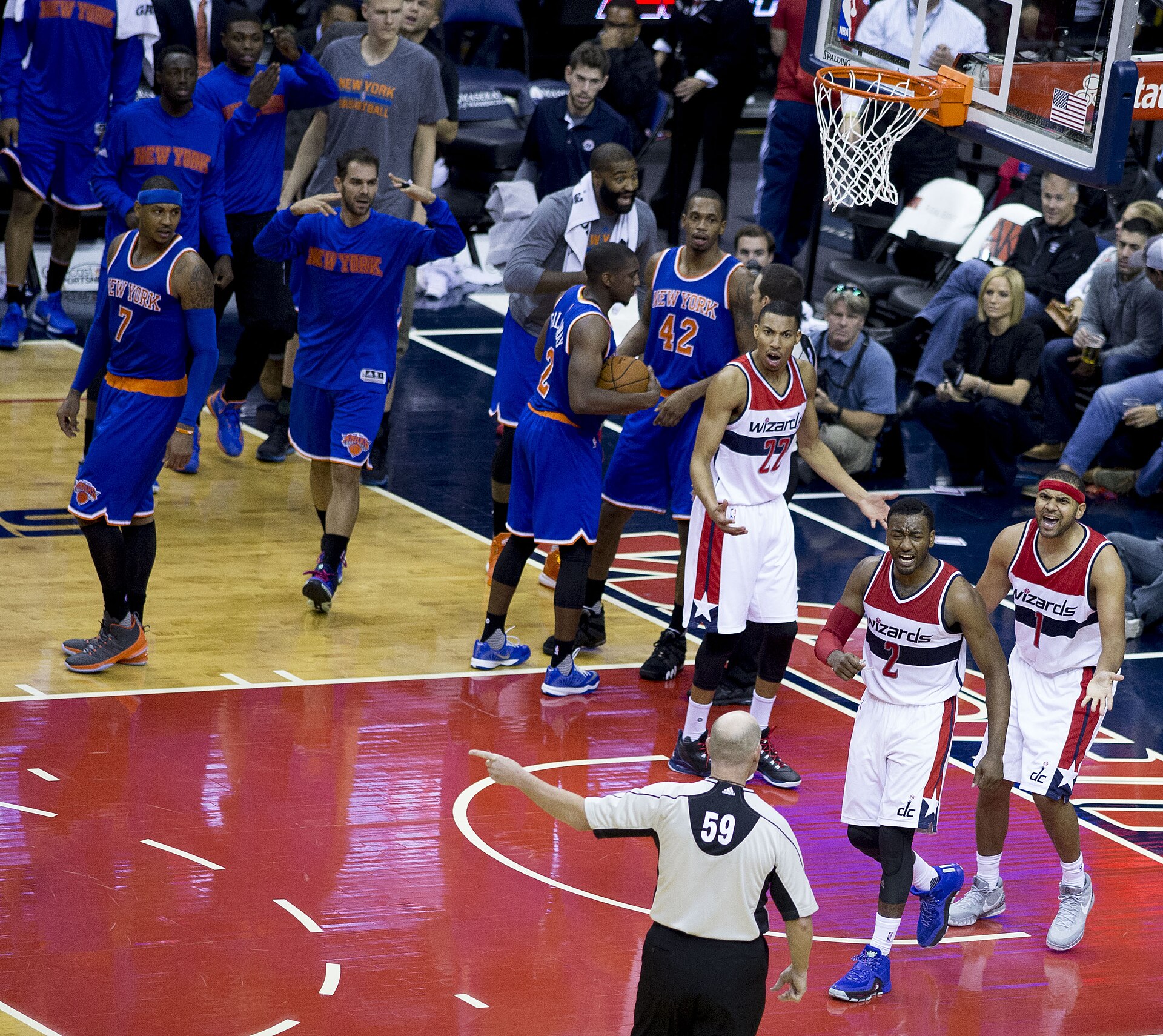 Imagem de referência relacionada a Cleanthony Early, item descrito como basquetebolista estadunidense