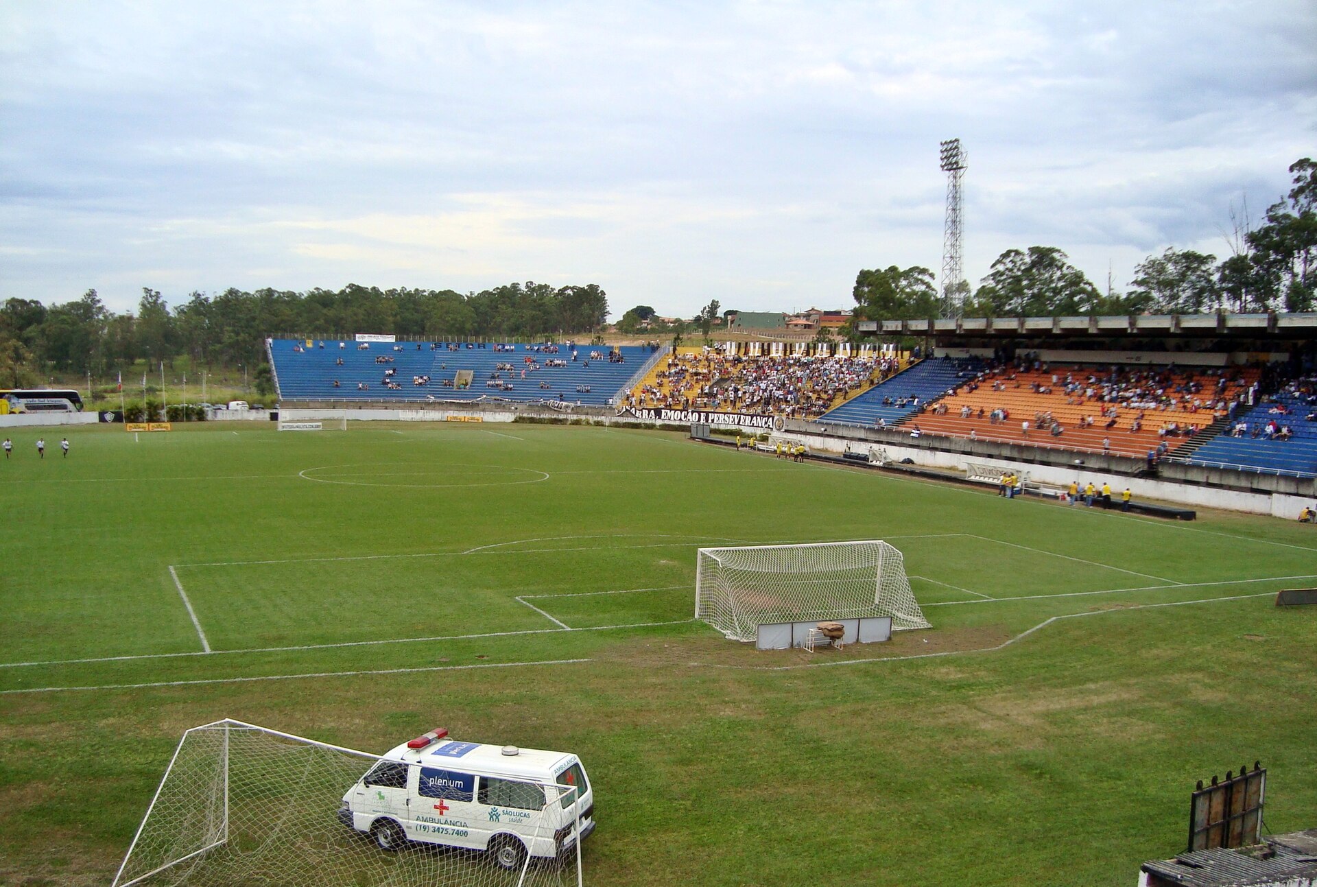 Imagem de referência relacionada a Rio Branco Esporte Clube, item descrito como clube de futebol brasileiro sediado em Americana, São Paulo