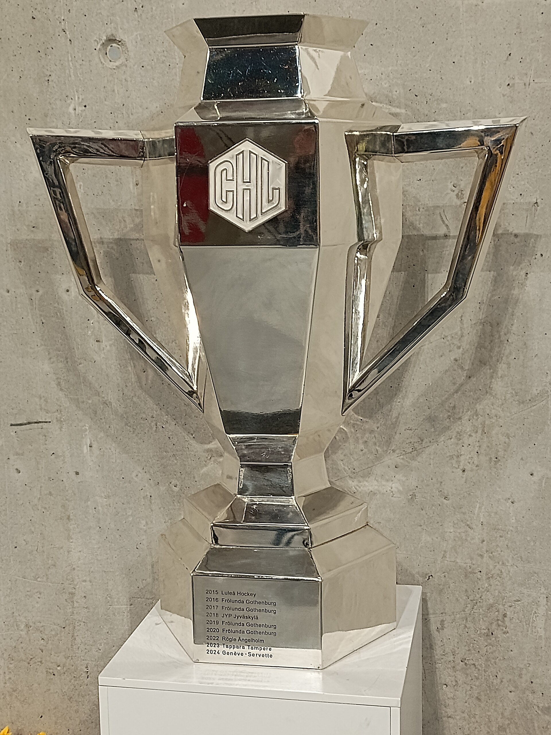 Imagem de referência relacionada a Liga dos Campeões de Hóquei no Gelo, item descrito como registro de referência sobre Liga dos Campeões de Hóquei no Gelo, organizado a partir de dados estruturados abertos