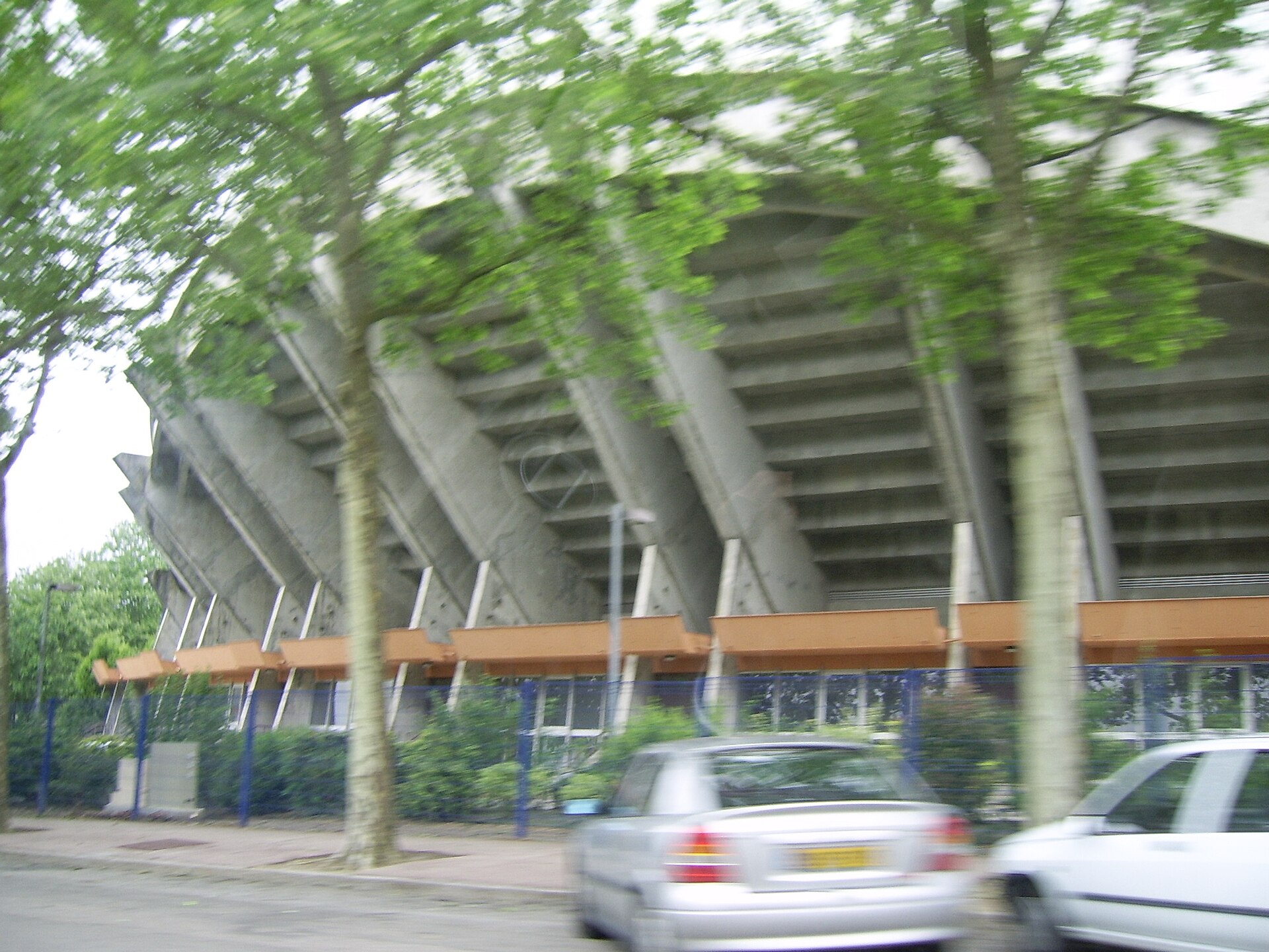 Imagem de referência relacionada a Palais des Sports de Beaublanc, item descrito como arena esportiva coberta na França