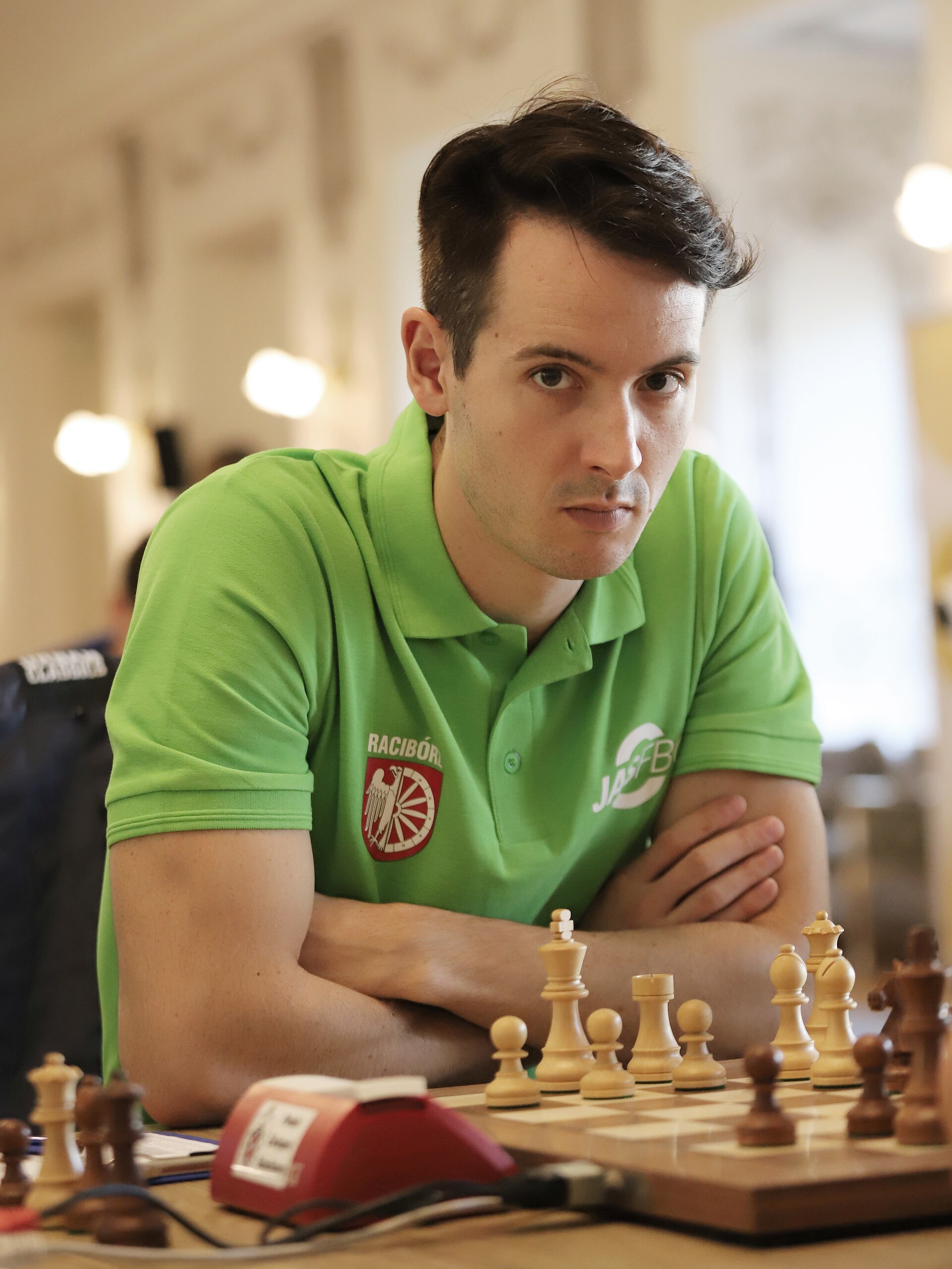 Imagem de referência de Niclas Huschenbeth, descrito nos dados abertos como jogador de xadrez alemão