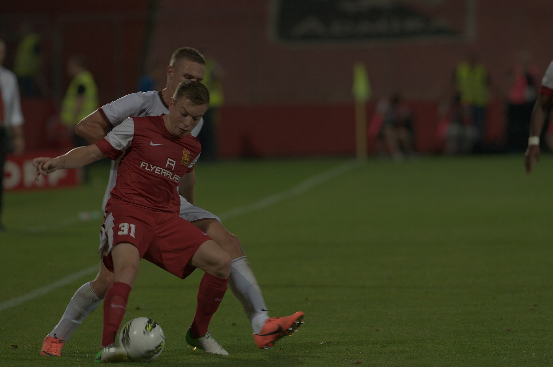 Imagem de referência de Pavel Kadeřábek, descrito nos dados abertos como futebolista checo