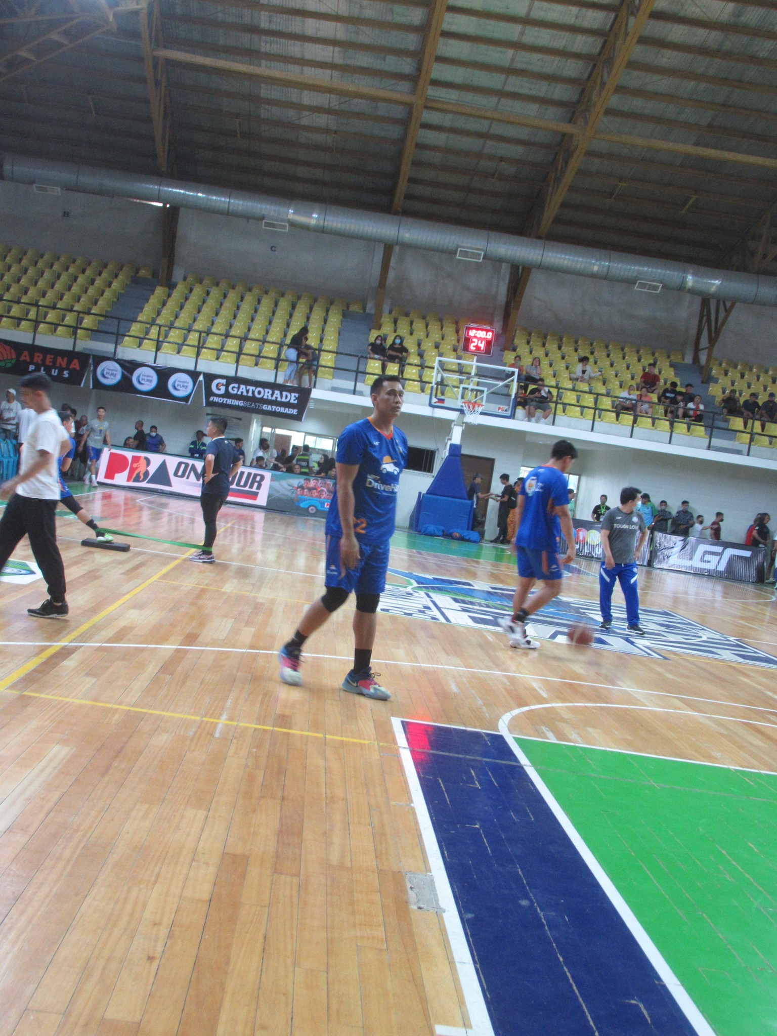 Imagem de referência relacionada a Jake Pascual, item descrito como jogador de basquetebol filipino