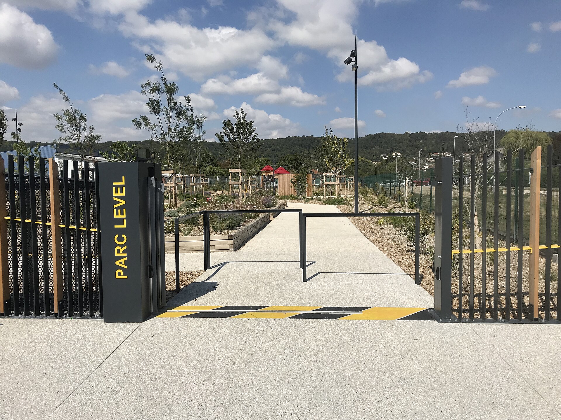Imagem de referência relacionada a Parc Level, item descrito como registro de referência sobre Parc Level, organizado a partir de dados estruturados abertos