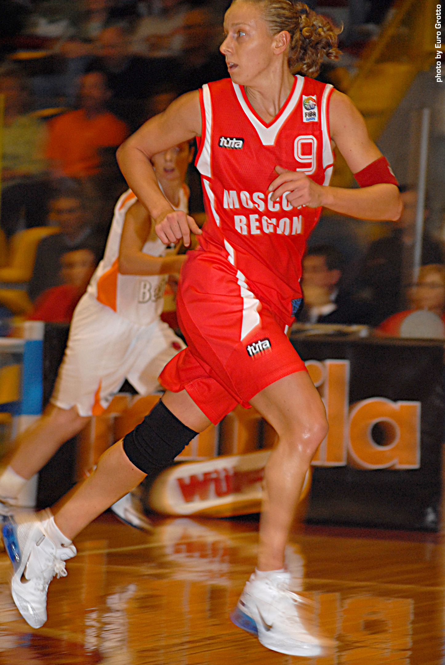 Imagem de referência relacionada a Francesca Zara, item descrito como jogadora de basquetebol italiana