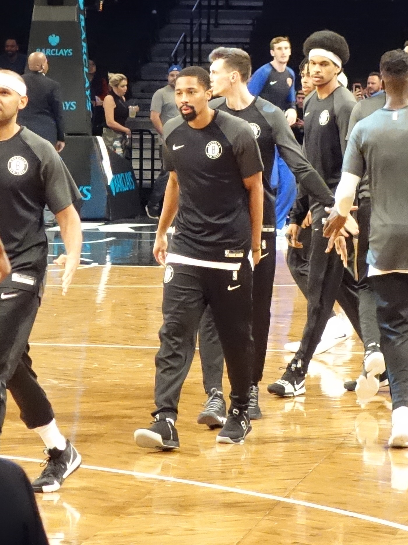 Imagem de referência relacionada a Rodions Kurucs, item descrito como jogador de basquetebol letão