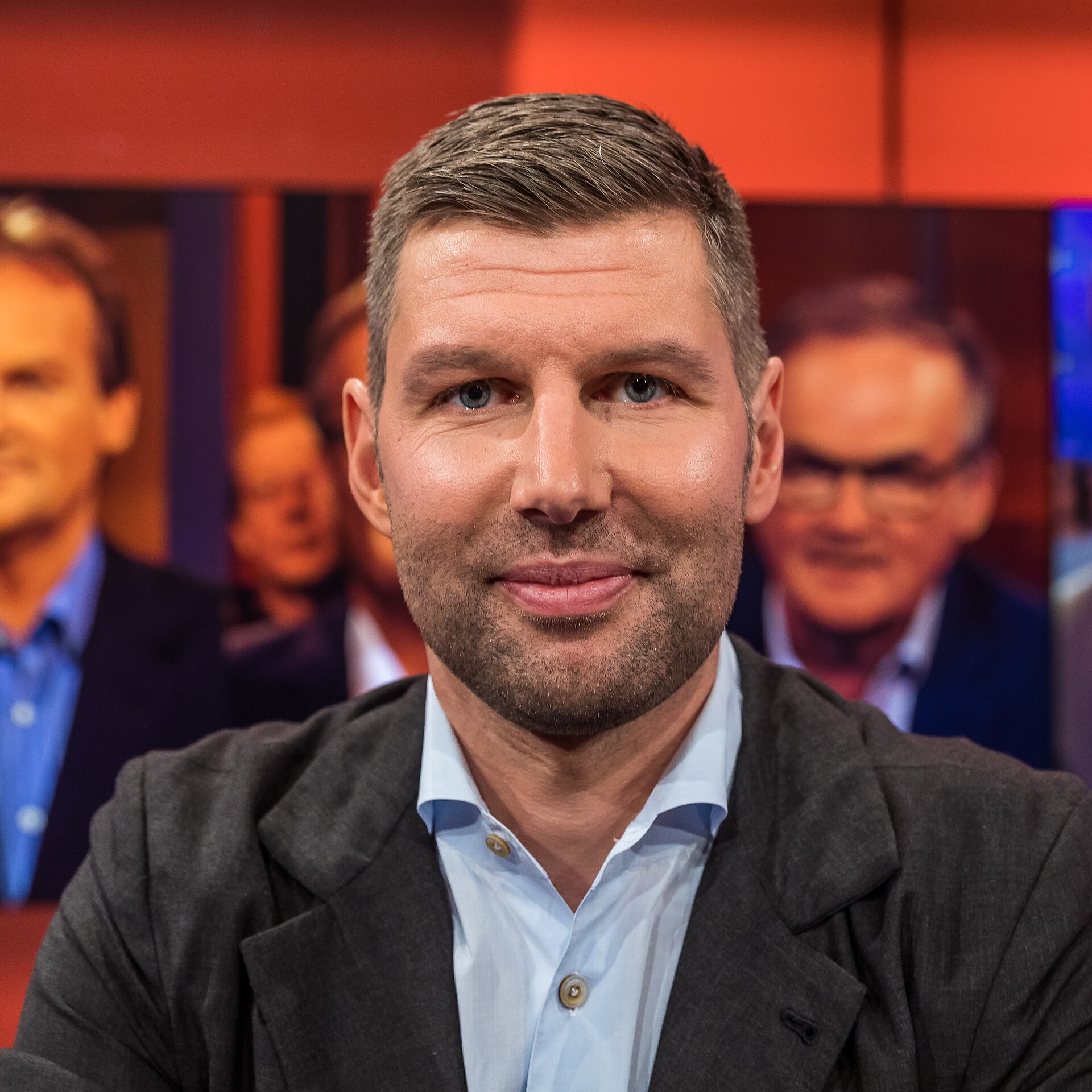 Imagem de referência de Thomas Hitzlsperger, descrito nos dados abertos como futebolista alemão