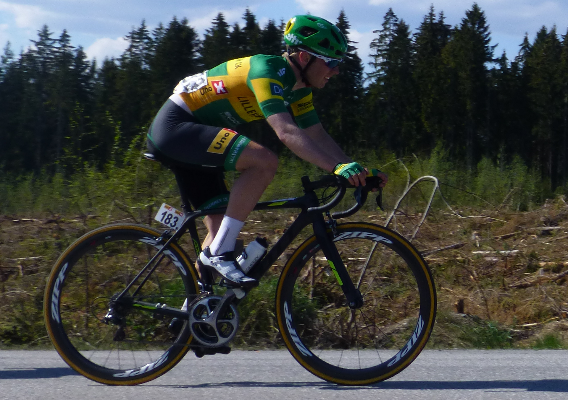 Imagem de referência de Torjus Sleen, descrito nos dados abertos como ciclista norueguês