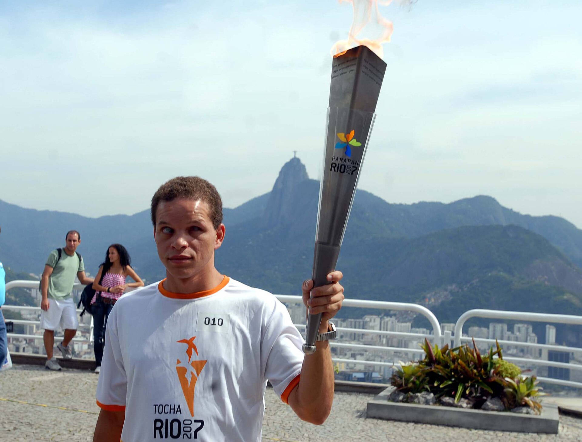 Imagem de referência de Sandro Laina, descrito nos dados abertos como futebolista brasileiro