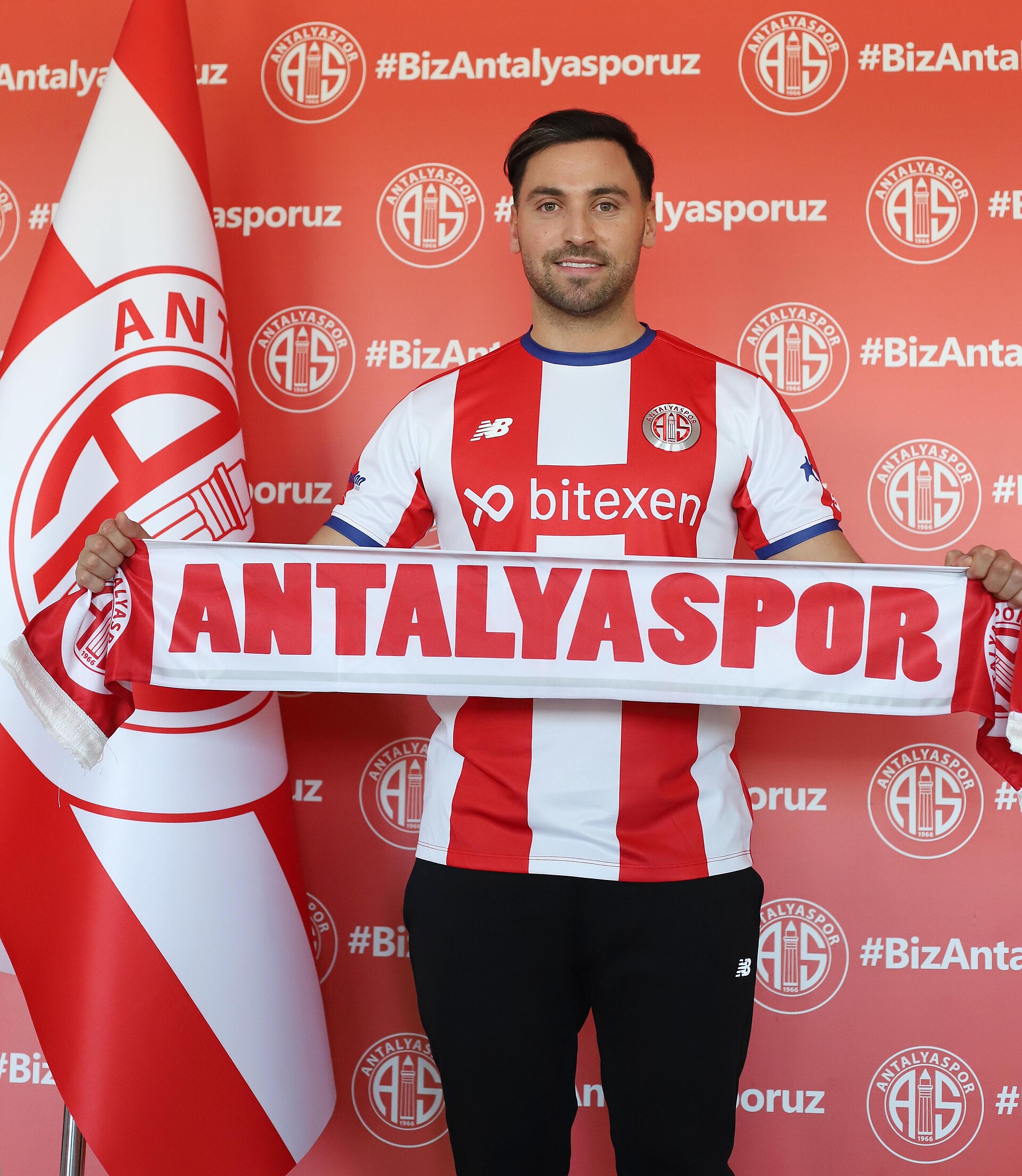 Imagem de referência de Antalyaspor, descrito nos dados abertos como clube de futebol da Turquia