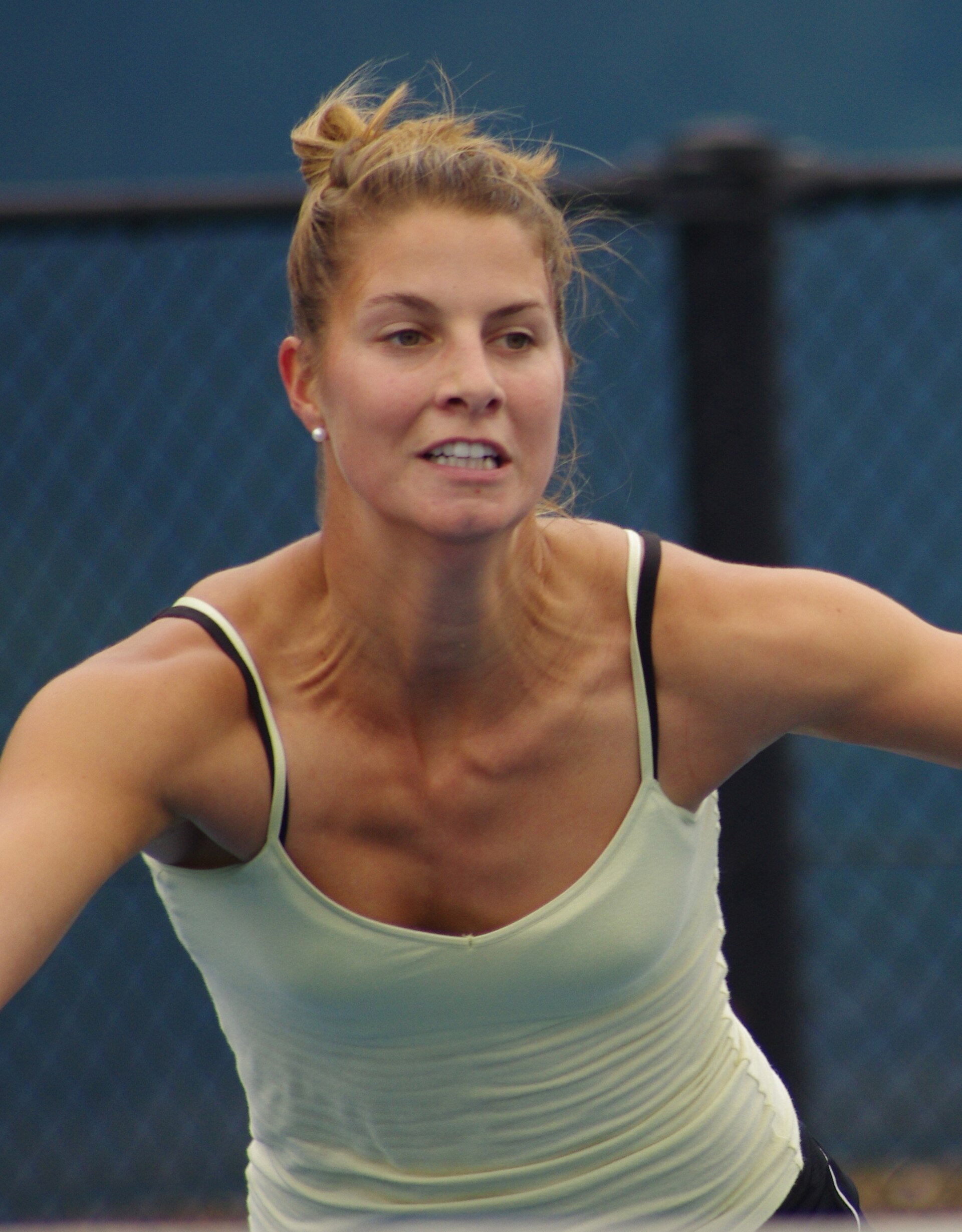 Imagem de referência de Mandy Minella, descrito nos dados abertos como tenista luxemburguesa