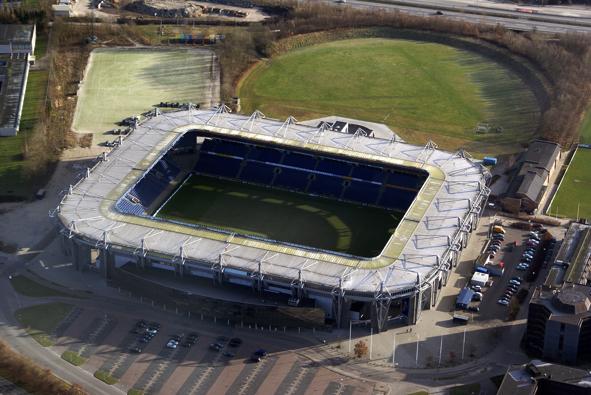 Imagem de referência relacionada a Brøndby IF, item descrito como registro de referência sobre Brøndby IF, organizado a partir de dados estruturados abertos