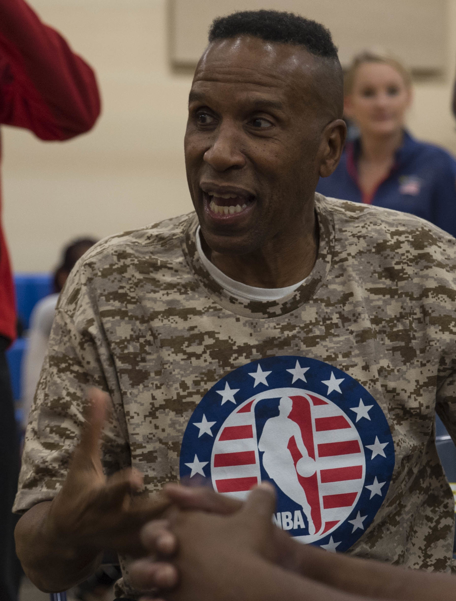 Imagem de referência de Adrian Dantley, descrito nos dados abertos como basquetebolista estadunidense