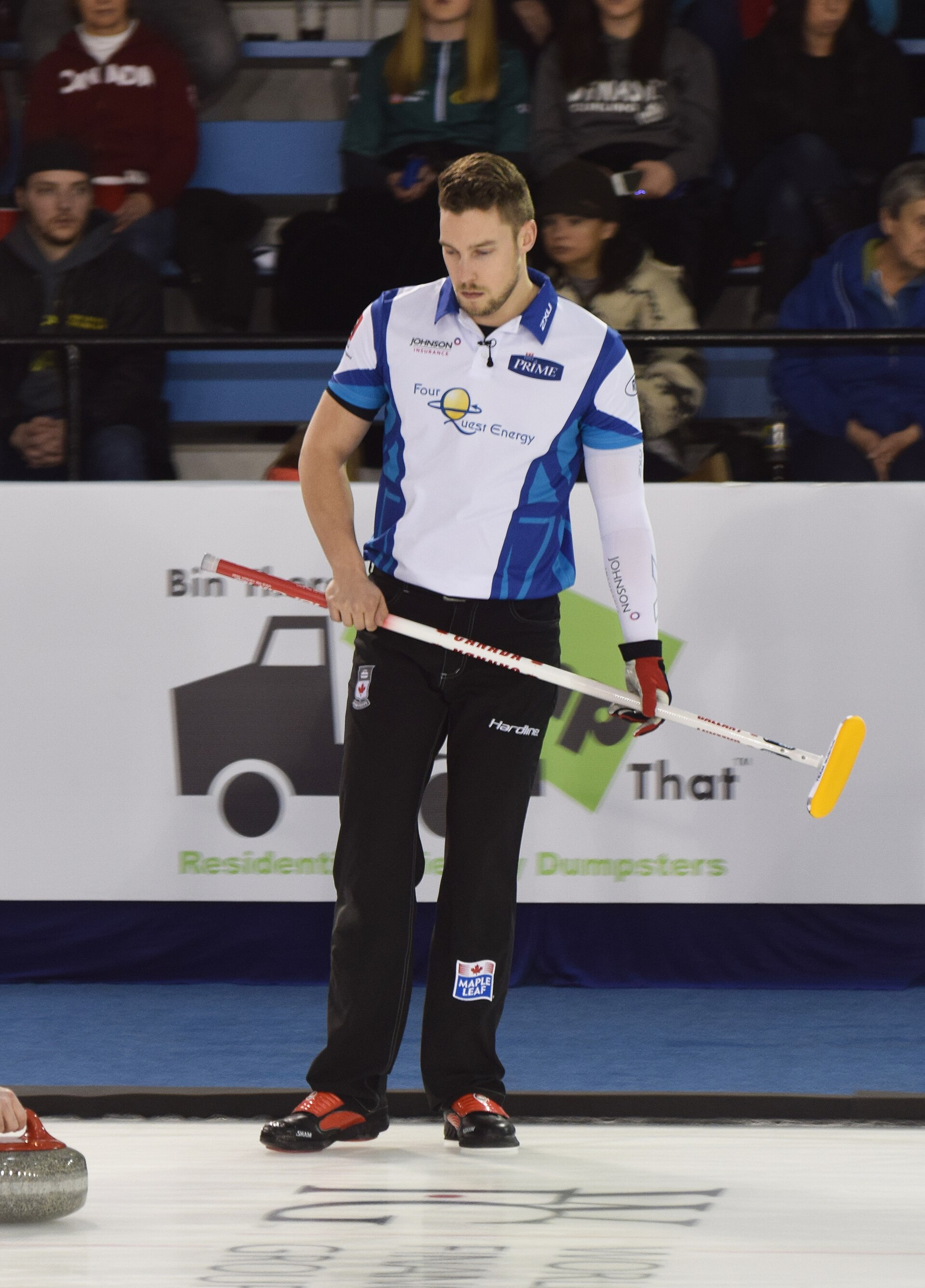 Imagem de referência de Brett Gallant, descrito nos dados abertos como jogador de hóquei no gelo canadense