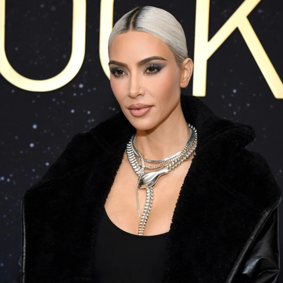 Kim Kardashian revela diagnostico de doença que causou morte do pai