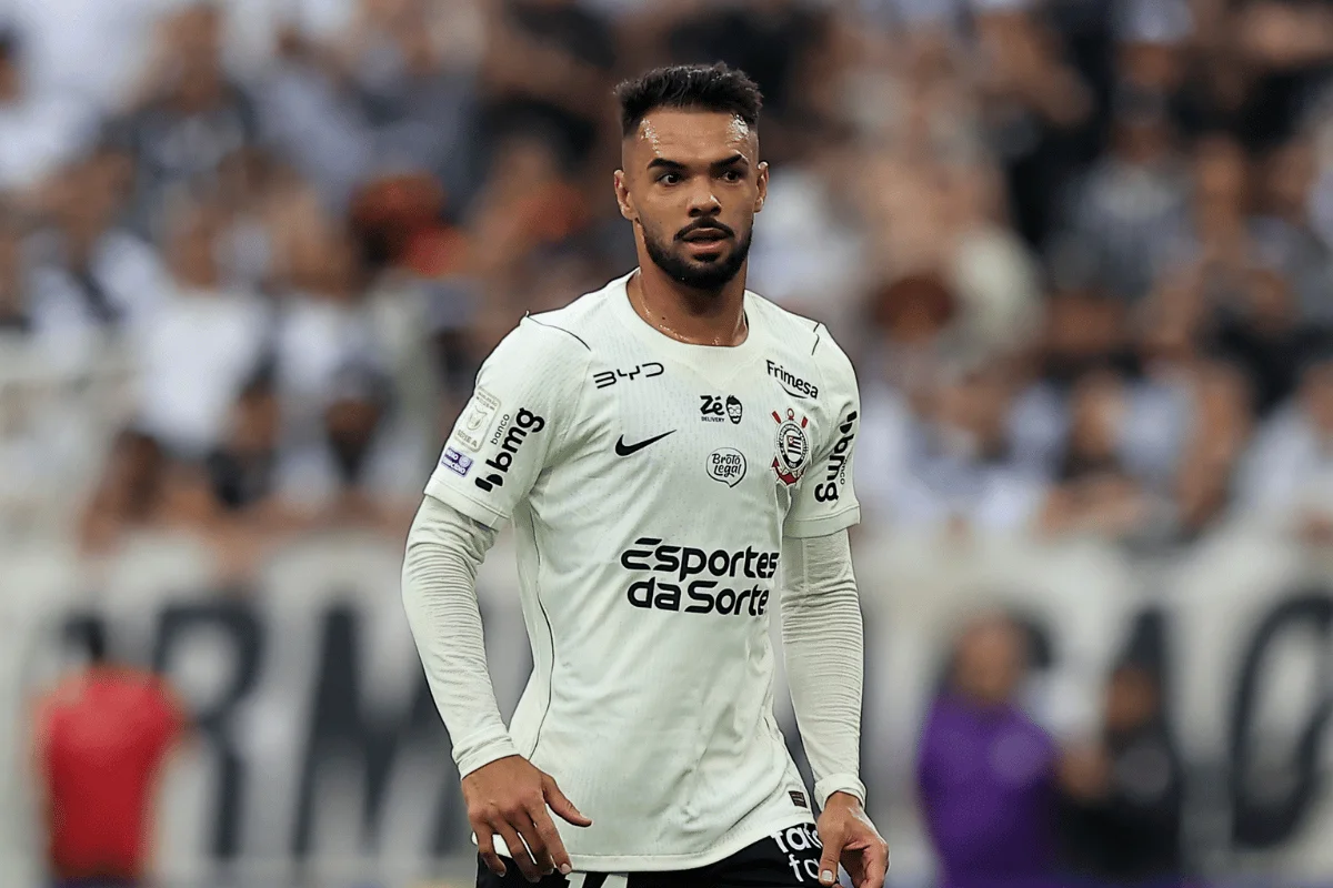 Raniele é punido pela Conmebol e desfalca Corinthians diante do Estudiantes