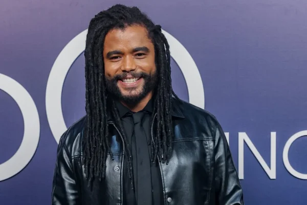 Diogo Almeida explica discrição amorosa: “Toda relação é um contrato”