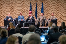 Imagem relacionada à notícia: 354 a ala de combate destaca as parcerias do Ártico em 2026 Fórum de Defesa do Alasca