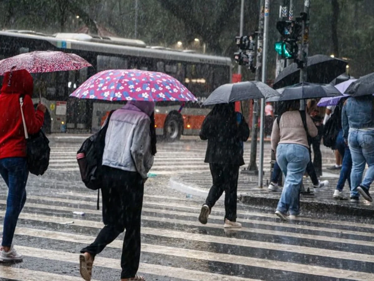 Inmet emite alerta laranja para tempestades no Sudeste nesta quarta-feira