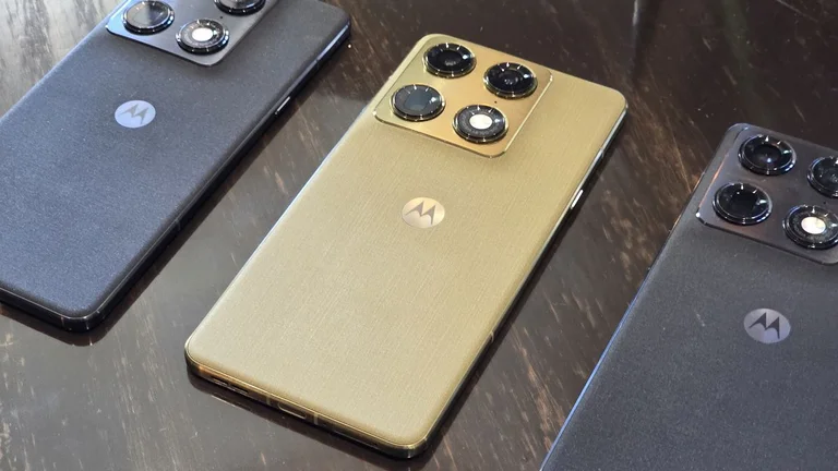 Mercado Livre derrete preço do Motorola Signature de 512 GB; câmera melhor que iPhone