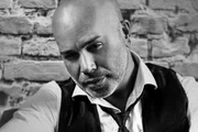 Corpos de Rick e outras 4 vítimas de queda de helicóptero são retirados