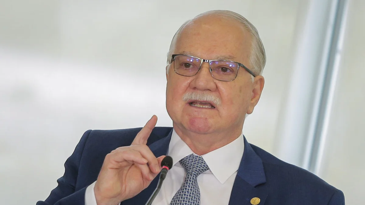 Fachin critica “decisões monocráticas sucessivas” sobre cúpula da PF