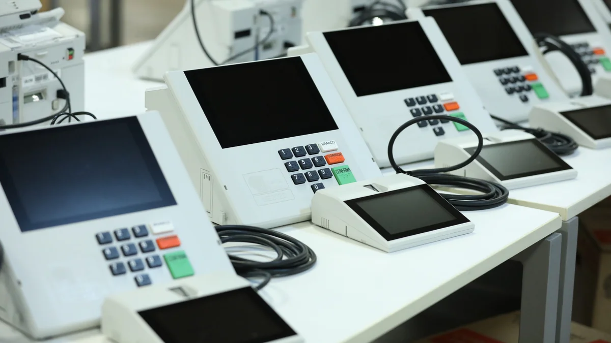 Imagem da matéria: Por que os resultados do 1º turno das eleições 'travaram' por mais de 1 hora?