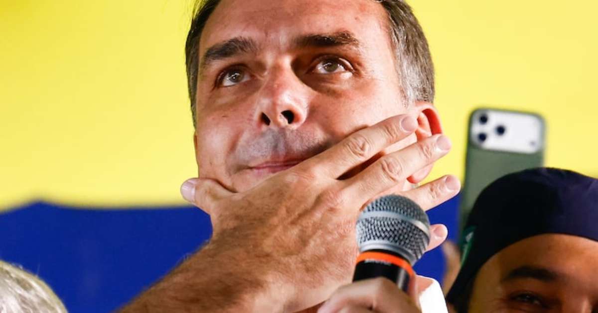 Por que Flávio Bolsonaro é proibido de deixar o Brasil?