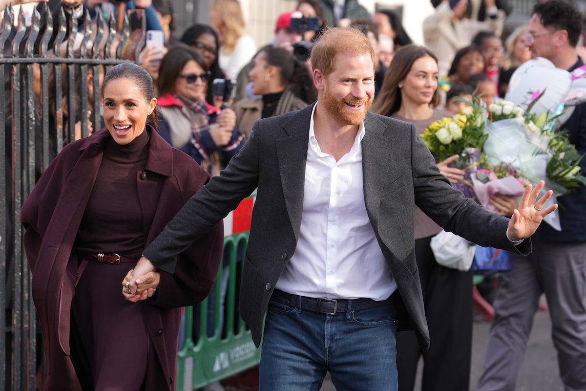 Harry e Meghan fazem primeira aparição pública juntos desde o retorno ao Reino Unido