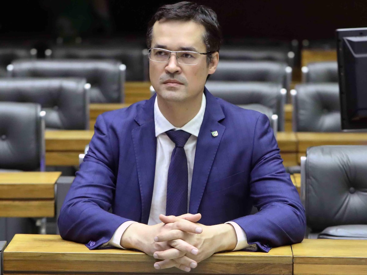 TSE julga o registro de candidatura de Deltan Dallagnol, eleito ao Senado pelo Paraná