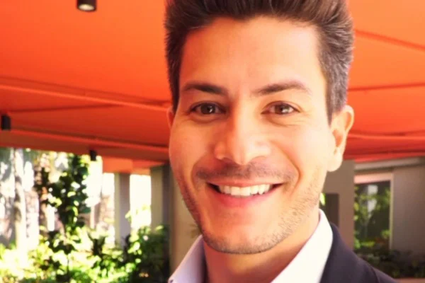 Arthur Aguiar: o que diz a lei sobre enquetes eleitorais nas redes sociais? - destaque galeria