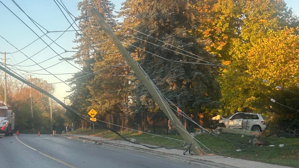 Vehicle collision causes power outage in London