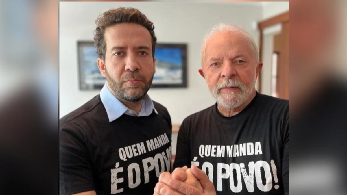 Janones acusa TSE de "censura" após decisão de suspender "Exército do Lula"