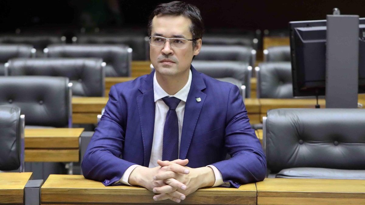 TSE julga o registro de candidatura de Deltan Dallagnol, eleito ao Senado pelo Paraná