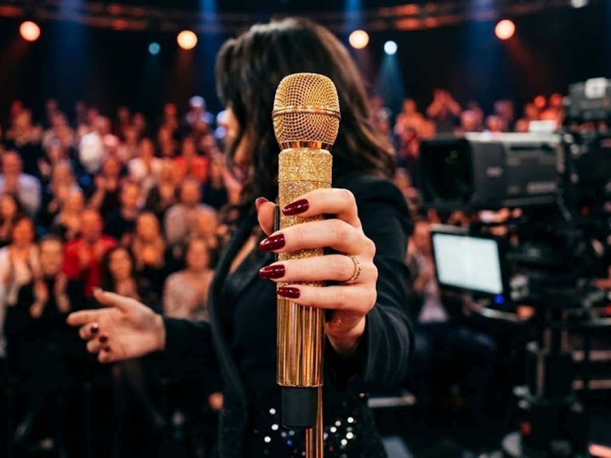 Apresentadora prefere continuar fora da TV a aceitar salário de R$ 50 mil no SBT