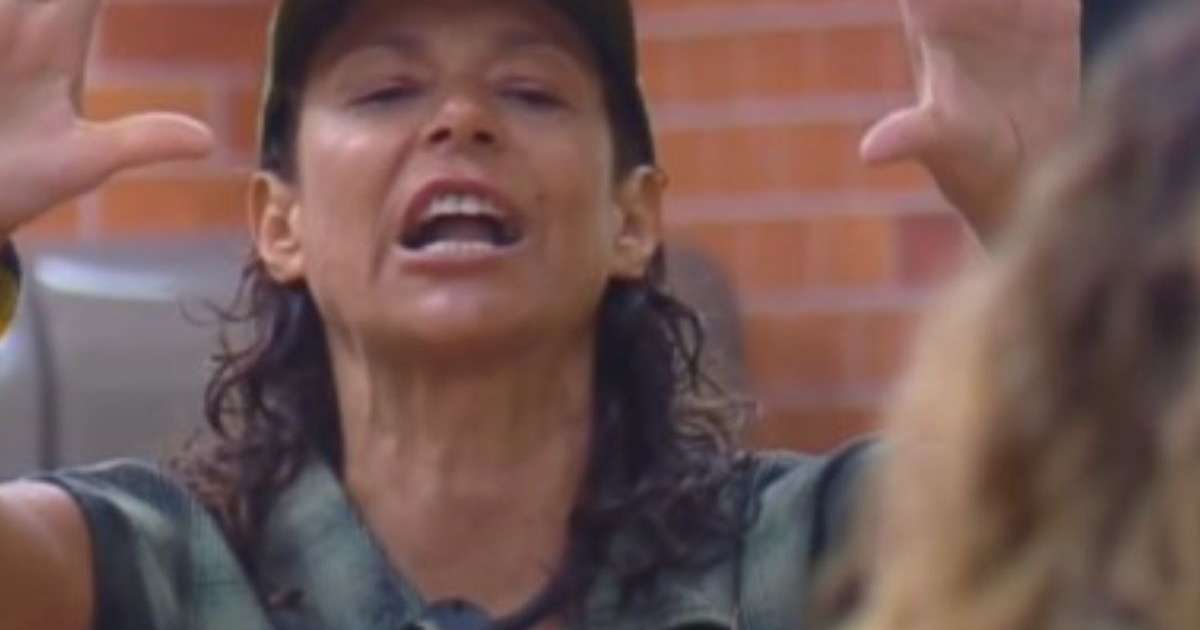 A Fazenda: Ariela e Giovanna jogam leite uma na outra e provocam briga generalizada