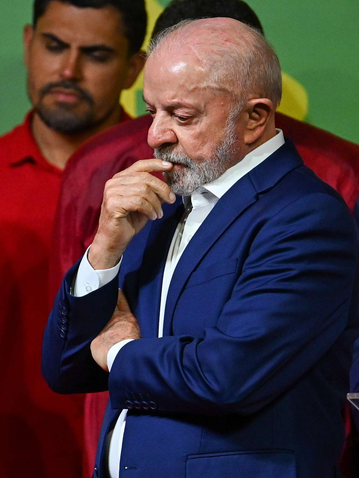 Migração de votos para Flávio e comparecimento nas urnas: os desafios de Lula no 2º turno