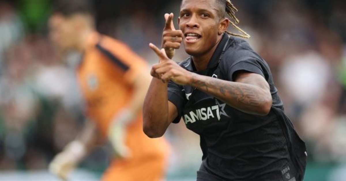 Danilo, sempre ele, evita nova derrota do Botafogo no Brasileiro
