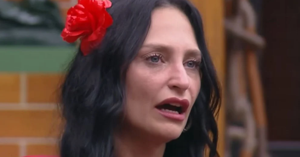 'A Fazenda 18': Ariela prejudica Fran após ganhar 'Herança do Eliminado'
