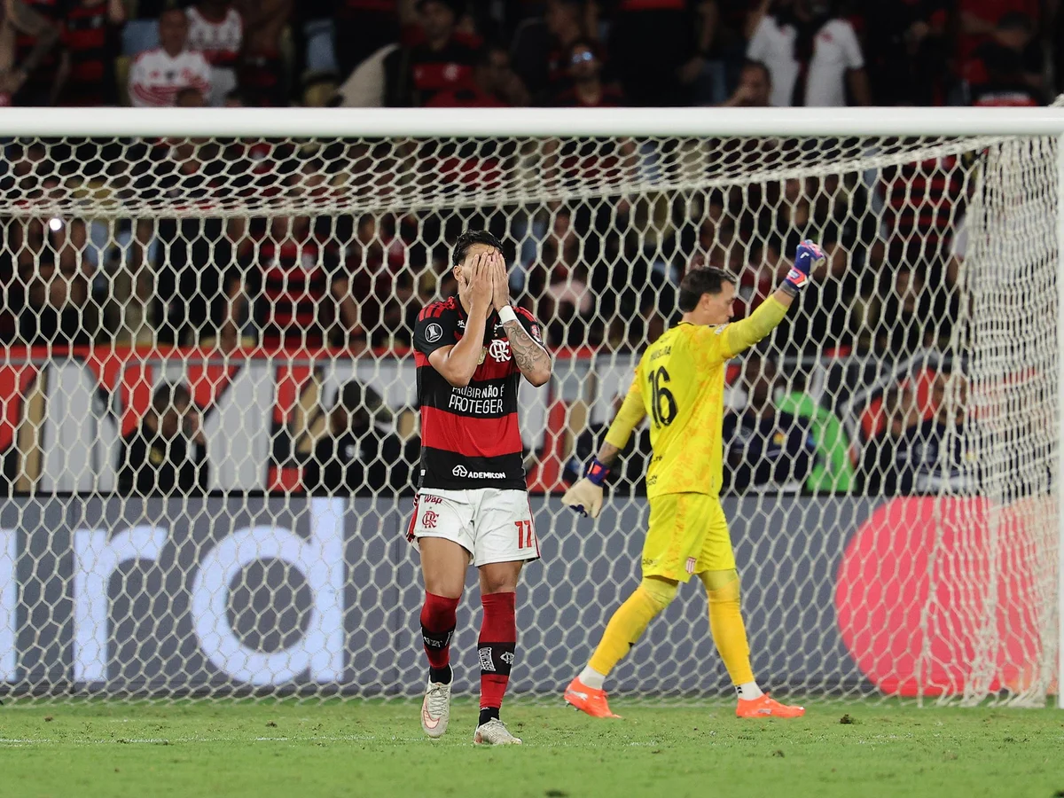 Lucas Paquetá chora após eliminação do Flamengo na Libertadores: "Falhei"