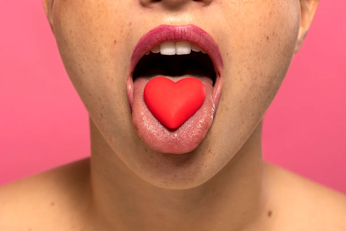 Chupa-chupa! 11 posições de oral para explorar o sexo além da penetração