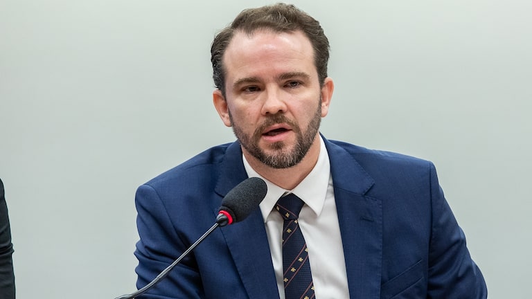 Durigan diz que MP do ‘imposto do pecado’ sai após eleições e fala em acordo com setores afetados